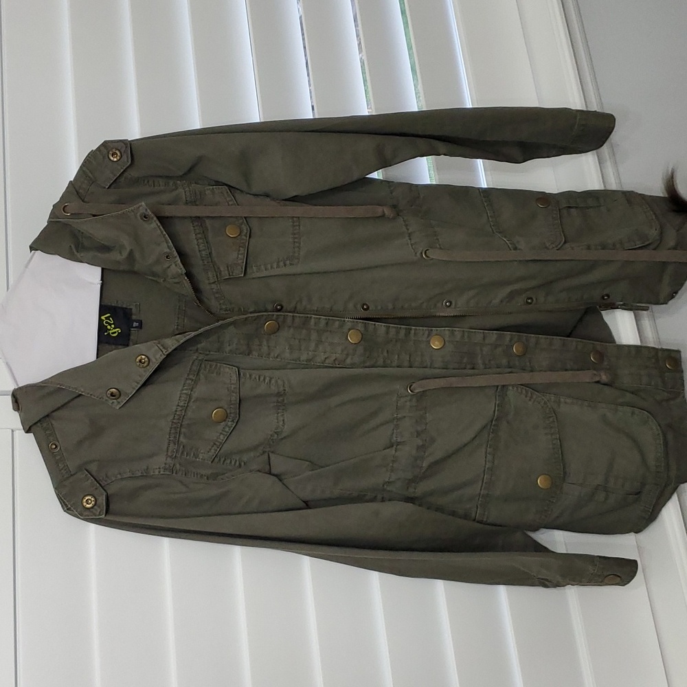 Utility jacket with drawstring and hood.  Size xs